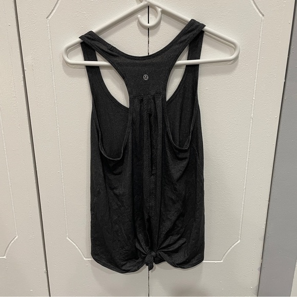 Lululemon Salute the Sun Tank - Picture 5 of 10